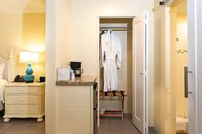 Caravelle Hotel & Casino