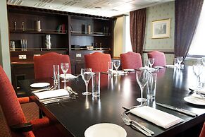 Carlton George Hotel
