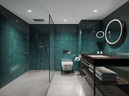 Carlton George Hotel