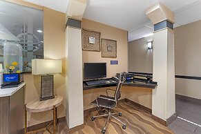 Comfort Suites Pittsburgh Airport