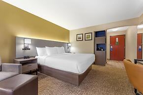 Comfort Suites Pittsburgh Airport