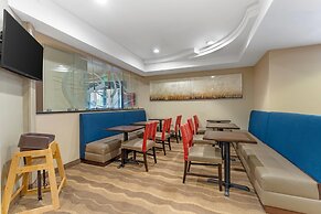 Comfort Suites Pittsburgh Airport