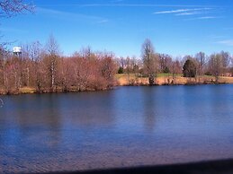 The Smokehouse Lodge and Cabins