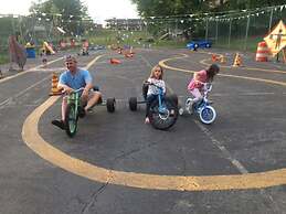 The Smokehouse Lodge and Cabins