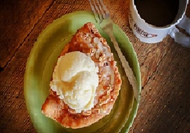 The Smokehouse Lodge and Cabins