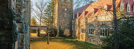 The Smokehouse Lodge and Cabins