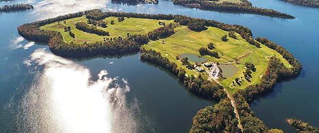 The Smokehouse Lodge and Cabins