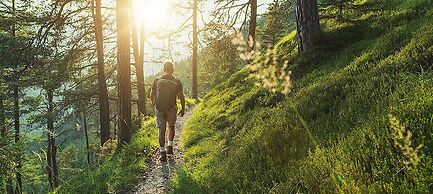 The Smokehouse Lodge and Cabins