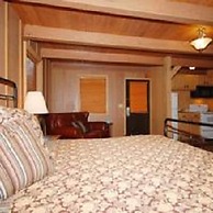 The Smokehouse Lodge and Cabins