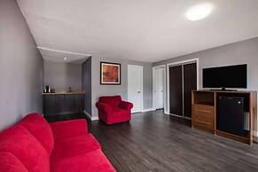 Ramada by Wyndham Jacksons Point