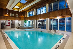 Ramada by Wyndham Jacksons Point