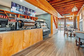 Best Western Plus Belize Biltmore Plaza