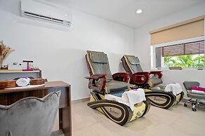 Best Western Plus Belize Biltmore Plaza