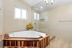 Best Western Plus Belize Biltmore Plaza