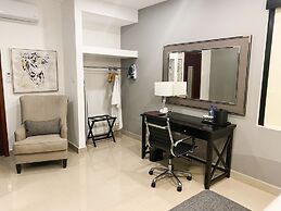 Best Western Plus Belize Biltmore Plaza