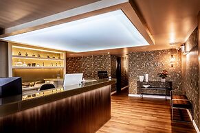 Kfar Maccabiah Hotel and Suites