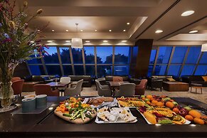 Kfar Maccabiah Hotel and Suites