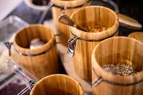 Kfar Maccabiah Hotel and Suites