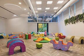 Kfar Maccabiah Hotel and Suites