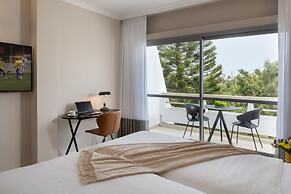 Kfar Maccabiah Hotel and Suites