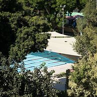 Kfar Maccabiah Hotel and Suites