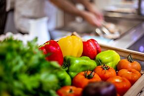 Kfar Maccabiah Hotel and Suites