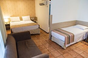 Plaza Praia Suites