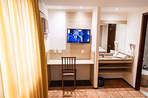 Plaza Praia Suites