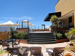 Plaza Praia Suites