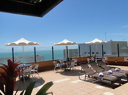 Plaza Praia Suites