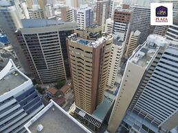 Plaza Praia Suites