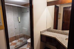 Plaza Praia Suites