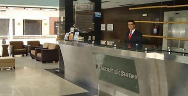 Plaza Praia Suites