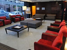 Plaza Praia Suites