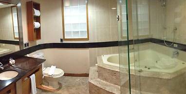 Plaza Praia Suites