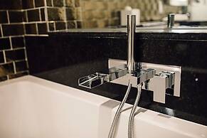 Manor House Hotel & Spa