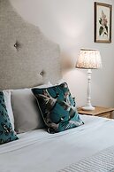 Manor House Hotel & Spa