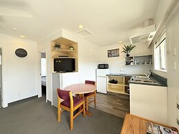 ASURE Fountain Resort Motel