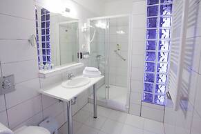 Pannonia Hotel