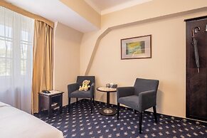 Pytloun Old Armoury Hotel Prague