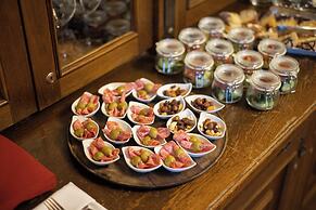 Pytloun Old Armoury Hotel Prague