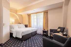 Pytloun Old Armoury Hotel Prague