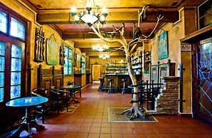 Pytloun Old Armoury Hotel Prague