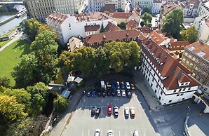 Pytloun Old Armoury Hotel Prague
