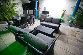 Trinity Beach Pacific