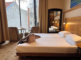 Best Western Santakos Hotel