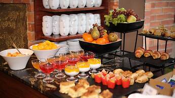 Best Western Santakos Hotel