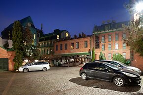 Best Western Santakos Hotel