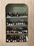 Becquer Hotel, Historic City Center