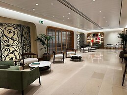 Becquer Hotel, Historic City Center